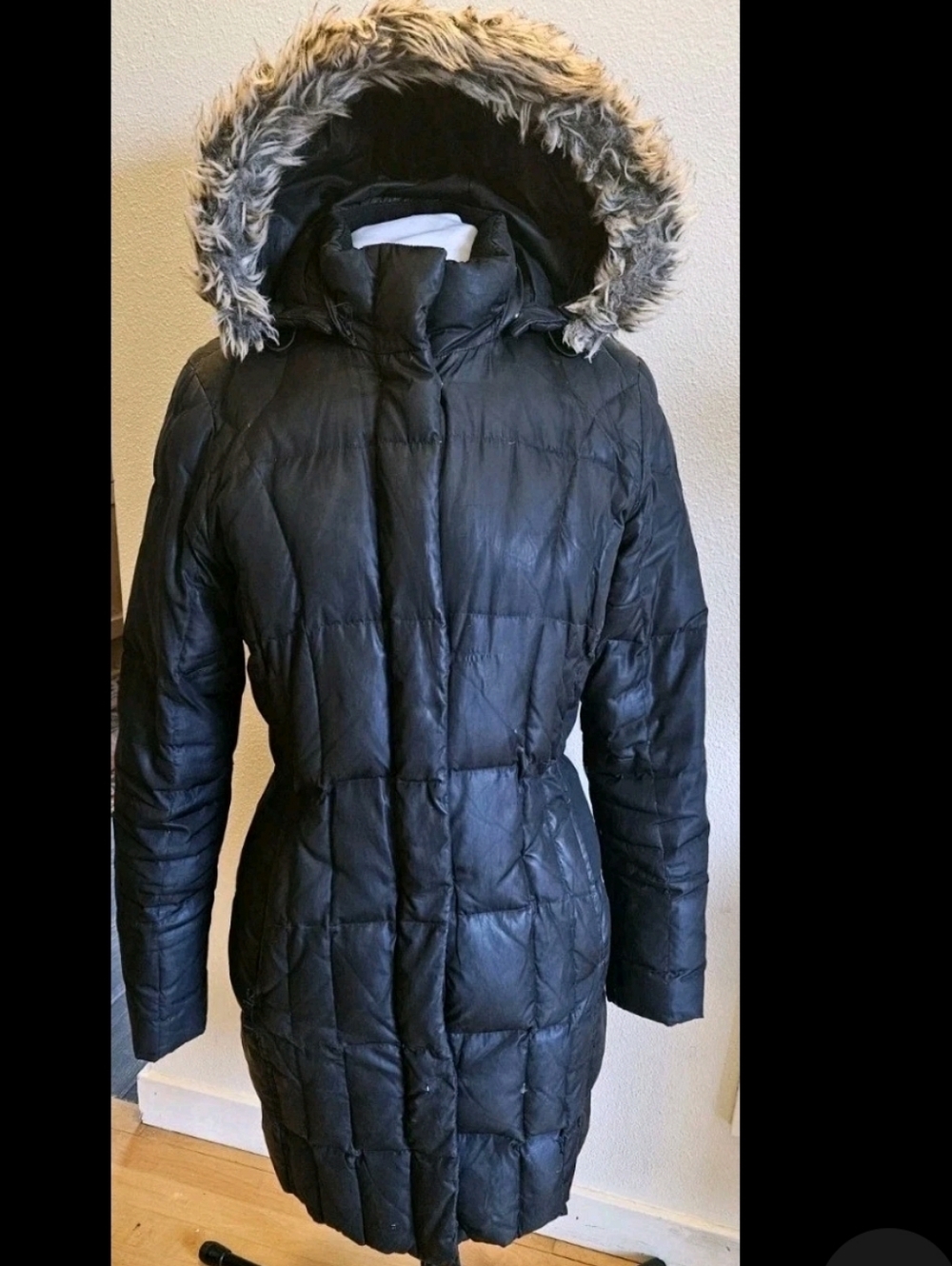 Eddie Bauer Long Down Puffer Coat Women's M Faux Fur Hooded Quilted Parka Warm - Picture 7 of 7